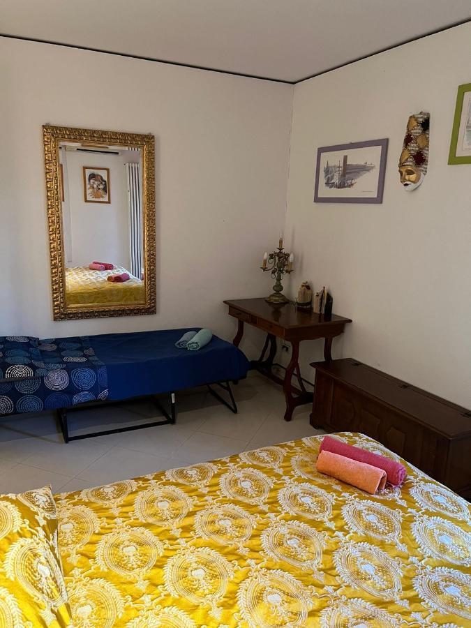 Beatiful Modern Flat Centre With Private Lounge Area Relax Appartamento