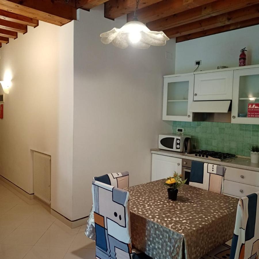 Beatiful Modern Flat Centre With Private Lounge Area Relax Venezia